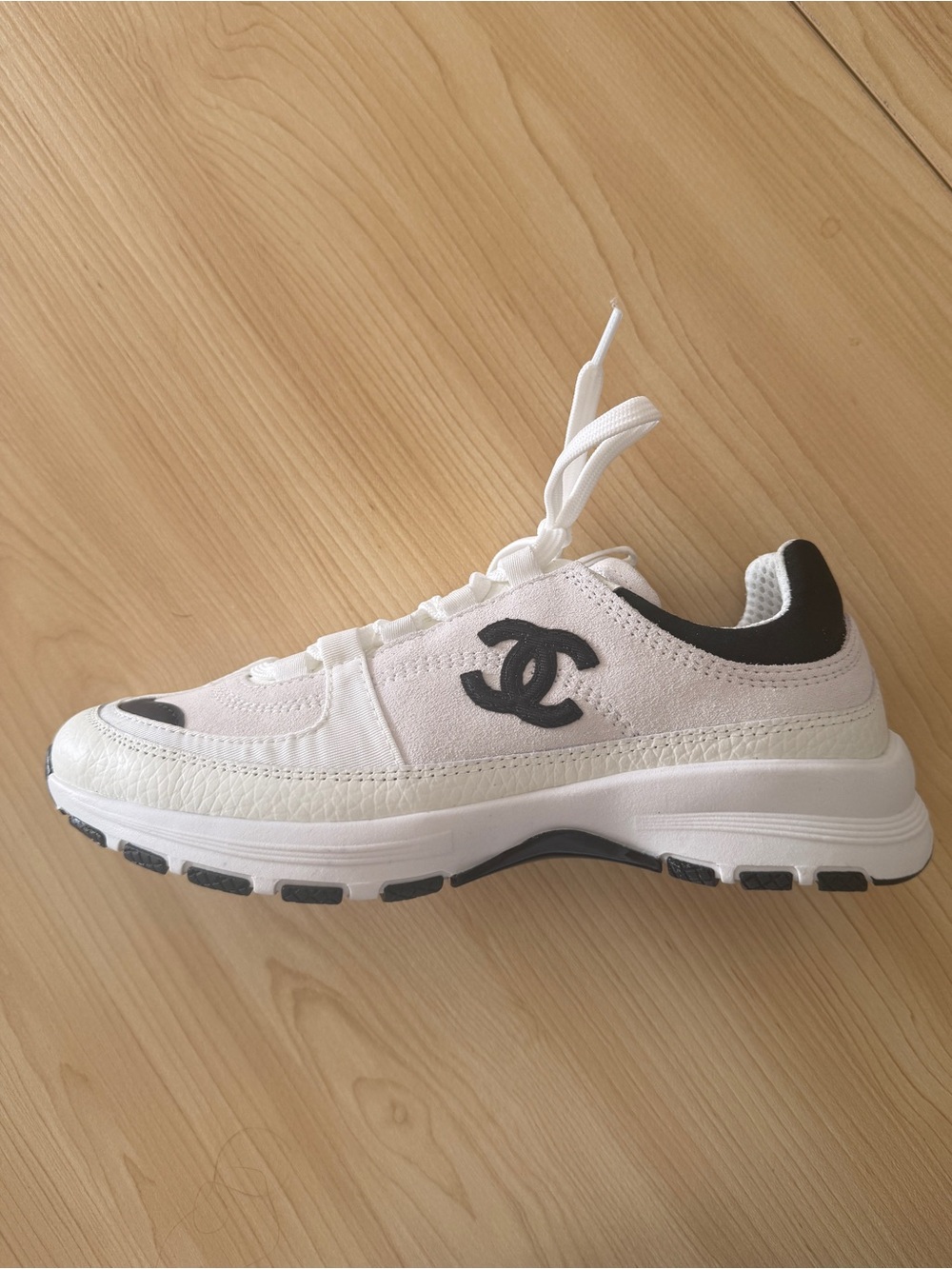 White and Black Platform Low-Top Sneaker